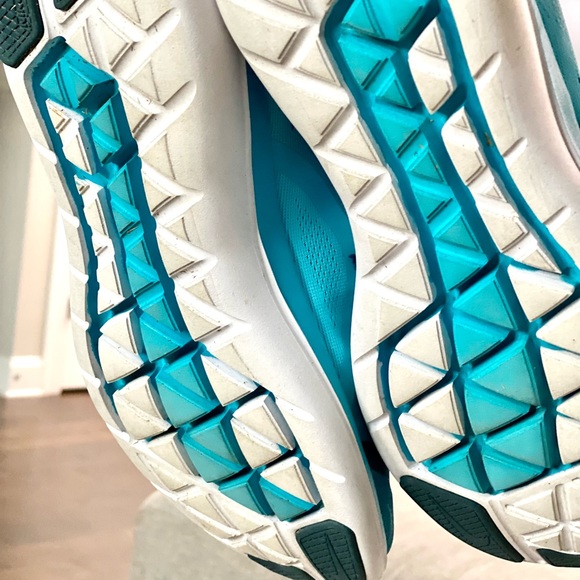 Men’s Nike Shoes Blue used size 11 - Picture 4 of 4